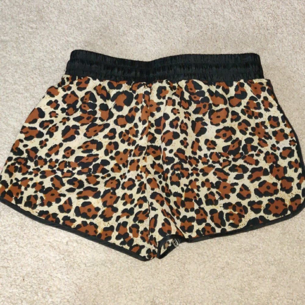 EUC Timing Leopard Print Drawstring Shorts - Picture 5 of 8